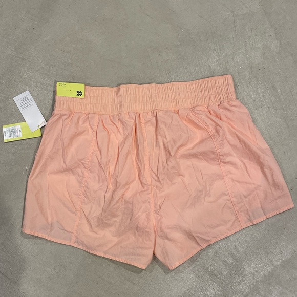 NWT All in Motion peach 3" shorts - Picture 2 of 6